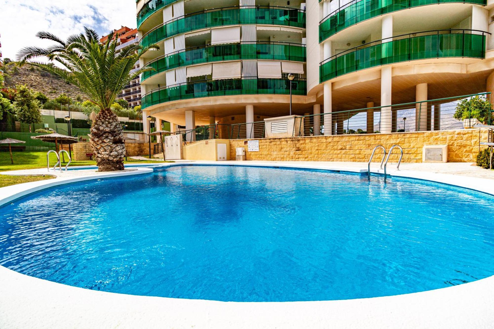 Apartment Vilapark With Pool, Free Parking, Terrace, Beach Benidorm Exterior foto